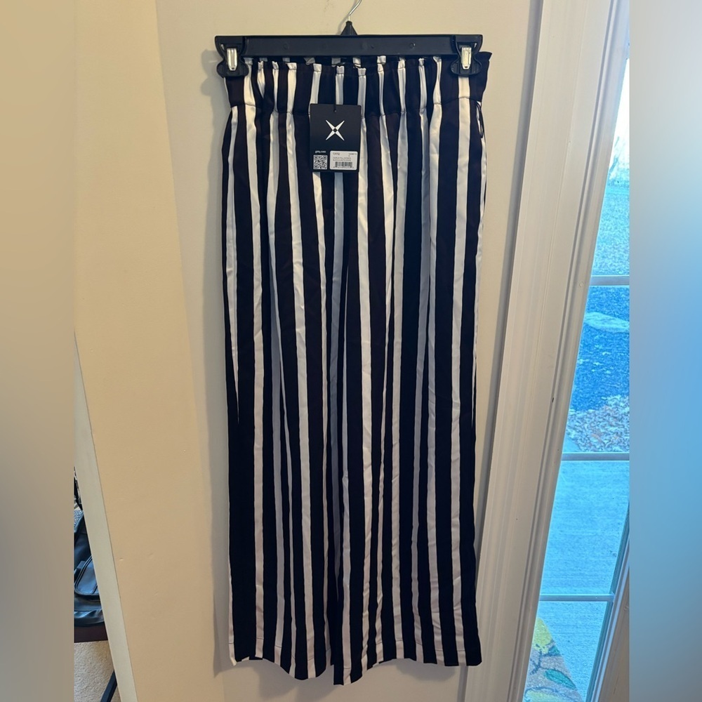 Gstq Overlay Pull On Pants NWT Size Small